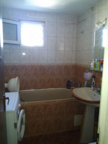 apartament-cu-3-camere-in-zona-ghencea-2