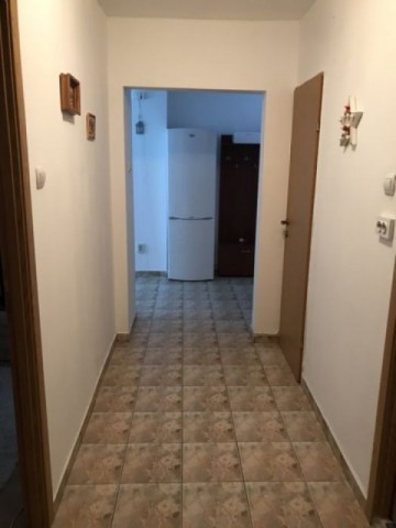 apartament-cu-2-camere-in-zona-barca-3