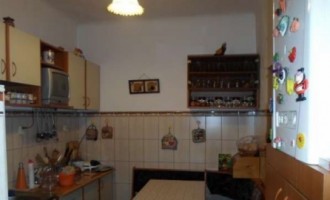 apartament-3-camere-in-vila-piata-chibrit-1