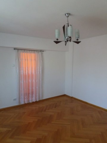 apartament-4-camere-victoriei-11