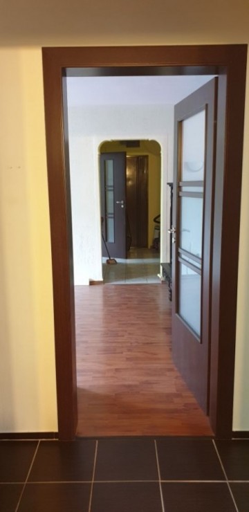 apartament-cu-3-camere-in-zona-drumul-taberei-3