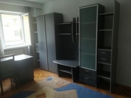 vand-apartament-3-camere-in-cetate-zona-buna-1