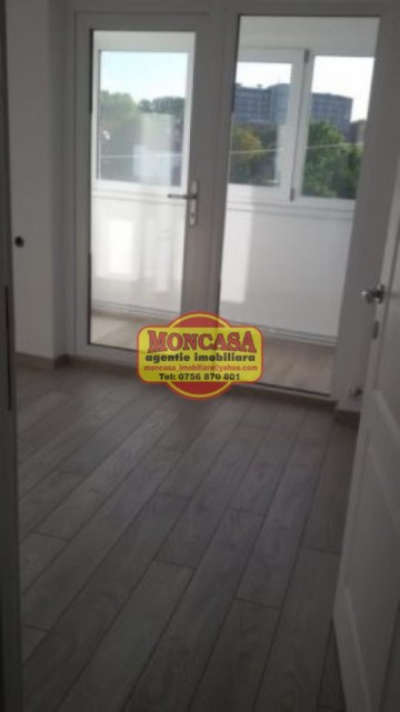 apartament-3-camere-zona-centrala-4