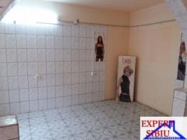 inchiriez-spatiu-comercial-2-camere-zona-mihai-viteazul-2