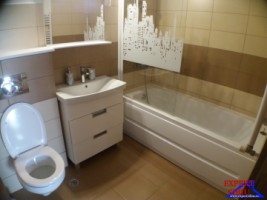 inchiriez-apartament-3-camererenovat-zona-interex-7