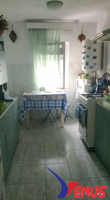 apartament-cu-3-camere-de-vanzare-in-satu-mare-carei-1