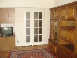 apartament-cu-4-camere-mobilat-zona-centru-1