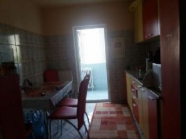 apartament-cu-2-camere-decomandat-etaj02-2