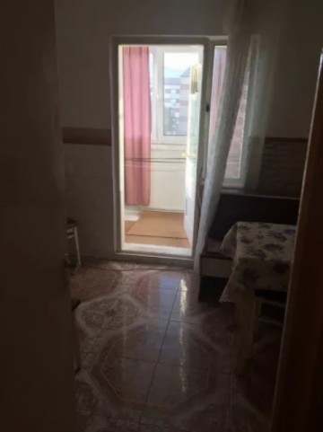 apartament-3-camere-decomandat-cetate-mobilat-1