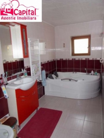 apartament-3-camere-burdujeni-7