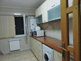 apartament-3-camere-burdujeni-5