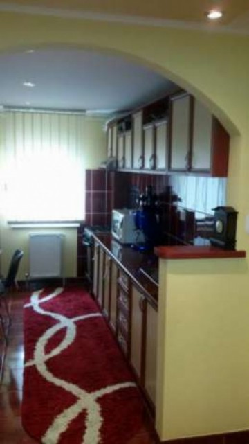 apartament-4-camere-burdujeni-3