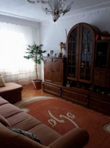 apartament-4-camere-burdujeni