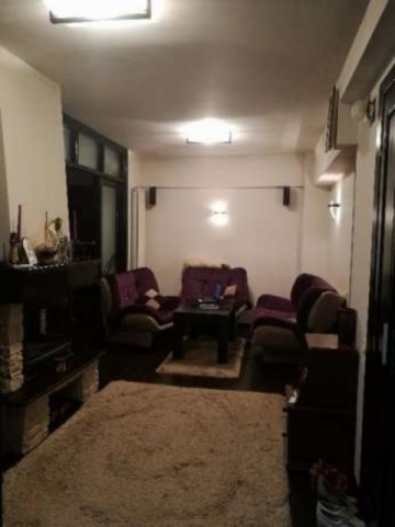 apartament-3-camere-zamca-2