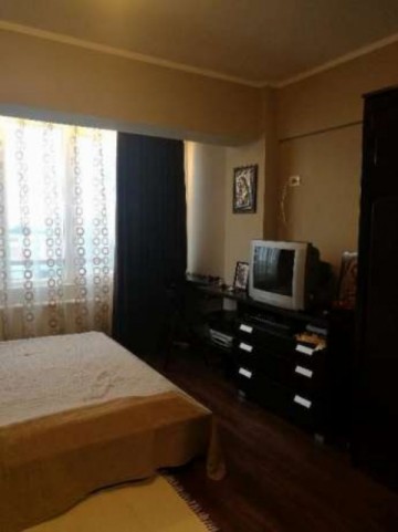 apartament-3-camere-zamca-3