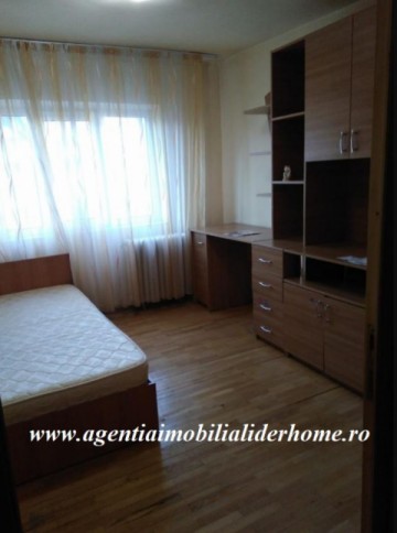 apartament-3-camere-decomandat-zona-stejari