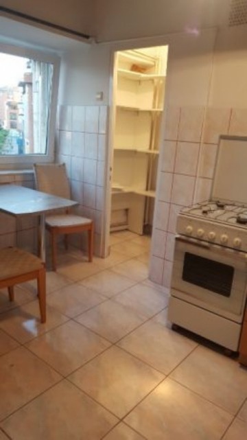 apartament-3-camere-decomandat-etaj-01-3