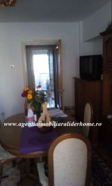 apartament-3-camere-decomandat-zona-ultracentrala-4