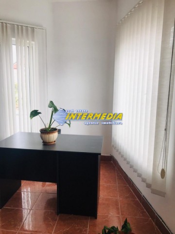 spatiu-birouri-de-inchiriat-zona-cetate-50-mp-11