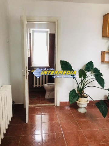 spatiu-birouri-de-inchiriat-zona-cetate-50-mp-13
