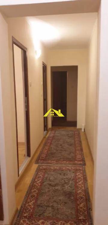 inchiriez-aparatament-3-camere-decomandat-cetate