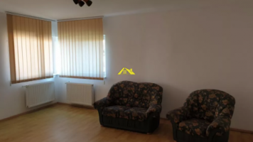 inchiriez-apartament-zona-centru-compus-din-3-camere2-bai-2-balcoane