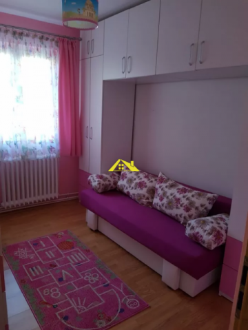 inchiriez-apartament-2-camere-2
