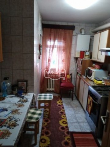 apartament-4-camere-zona-grivita-scoala-8-6