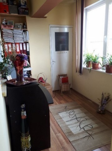 vand-apartament-3-camere-decomandat-in-ampoi-3-6