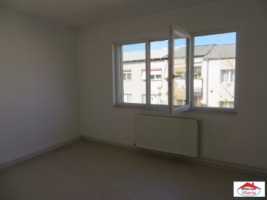 apartament-3-camere-decomandate-micro16-id-21574-2