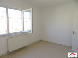 apartament-3-camere-decomandate-micro16-id-21574-5