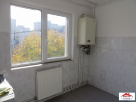 apartament-3-camere-decomandate-micro16-id-21574-4