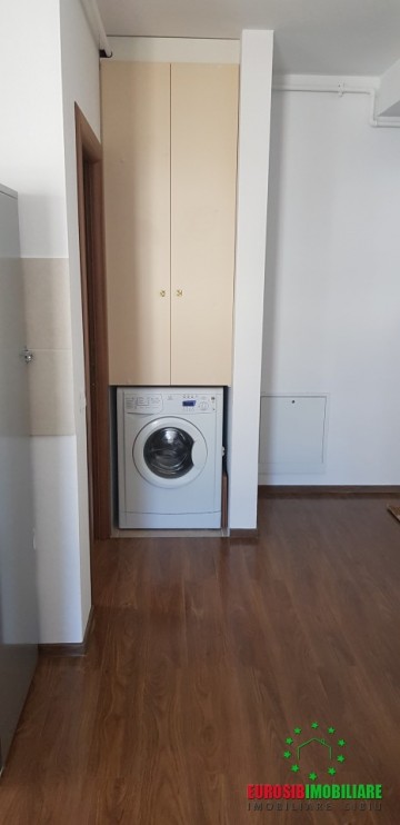 apartament-nou-de-inchiriat-zona-calea-cisnadiei-9