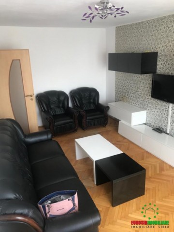 apartament-cu-3-camere-decomandat-de-inchiriat-1