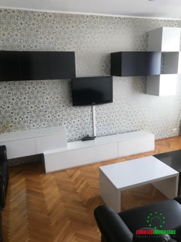 apartament-cu-3-camere-decomandat-de-inchiriat