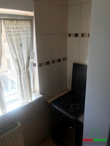 apartament-cu-3-camere-decomandat-de-inchiriat-7