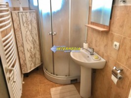 apartament-3-camere-de-vanzare-cetate-finisat-13