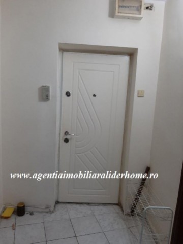 apartament-4-camere-zona-bazar-1