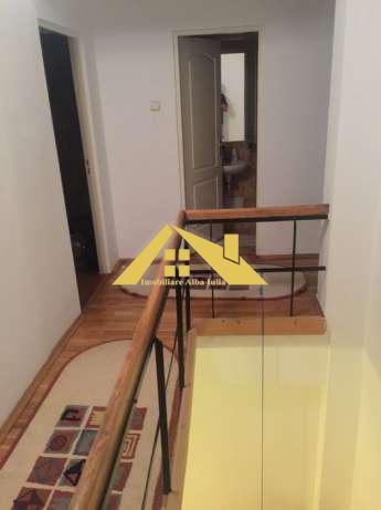 apartament-3-camere-cu-scara-interioara-cetate-stadion-2