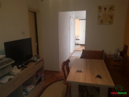 apartament-3-camere-decomandat-zona-vasile-aaron-3