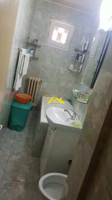 de-vanzare-apartament-cu-doua-camere-cetate-2