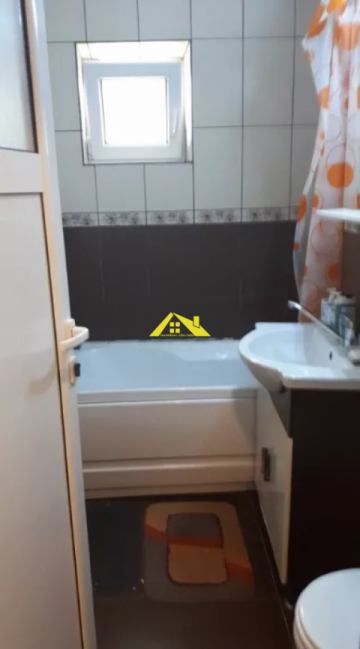 apartament-cu-2-camere-cetate-3