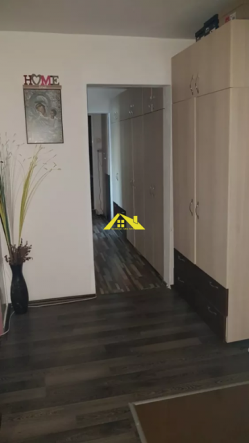 apartament-3-camere-se-vinde-mobilat-utilat