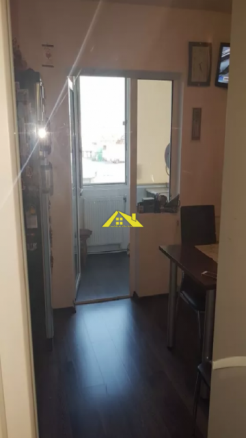 apartament-3-camere-se-vinde-mobilat-utilat-3