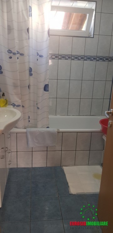 apartament-2-camere-decomandat-zona-turnisor-frunzei-5