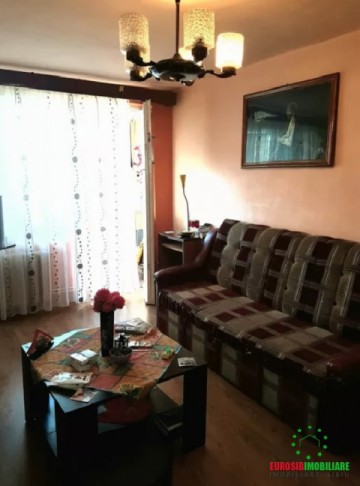 apartament-2-camere-decomandat-zona-ciresica