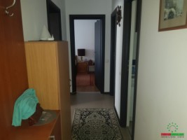 apartament-3-camere-decomandat-situat-in-zona-calea-cisnadiei-1