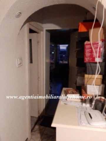 apartament-4-camere-piata-mare-4