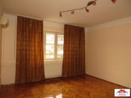 apartament-2-camere-centru-etaj-3-id-21616-5