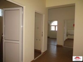 casa-subsol-parter-etaj-zona-functionarilor-id-21622-11